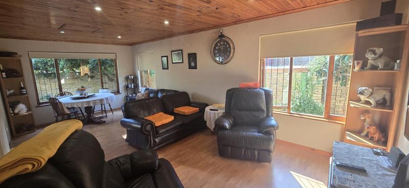 4 Bedroom Property for Sale in Hersham Western Cape